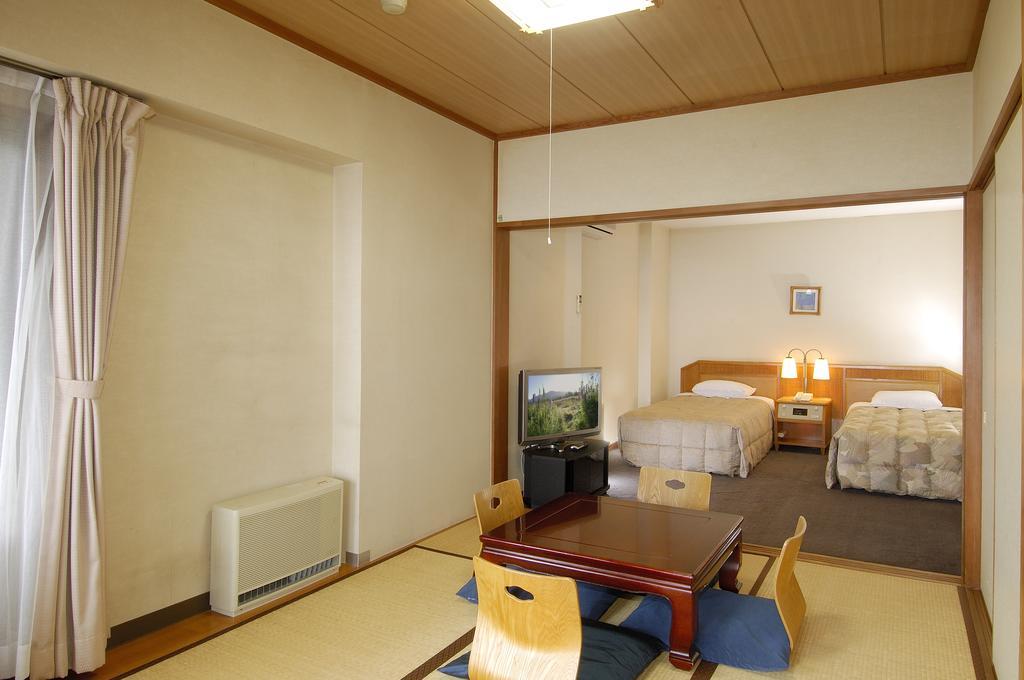 Hakone Forest Of Verde Exterior photo